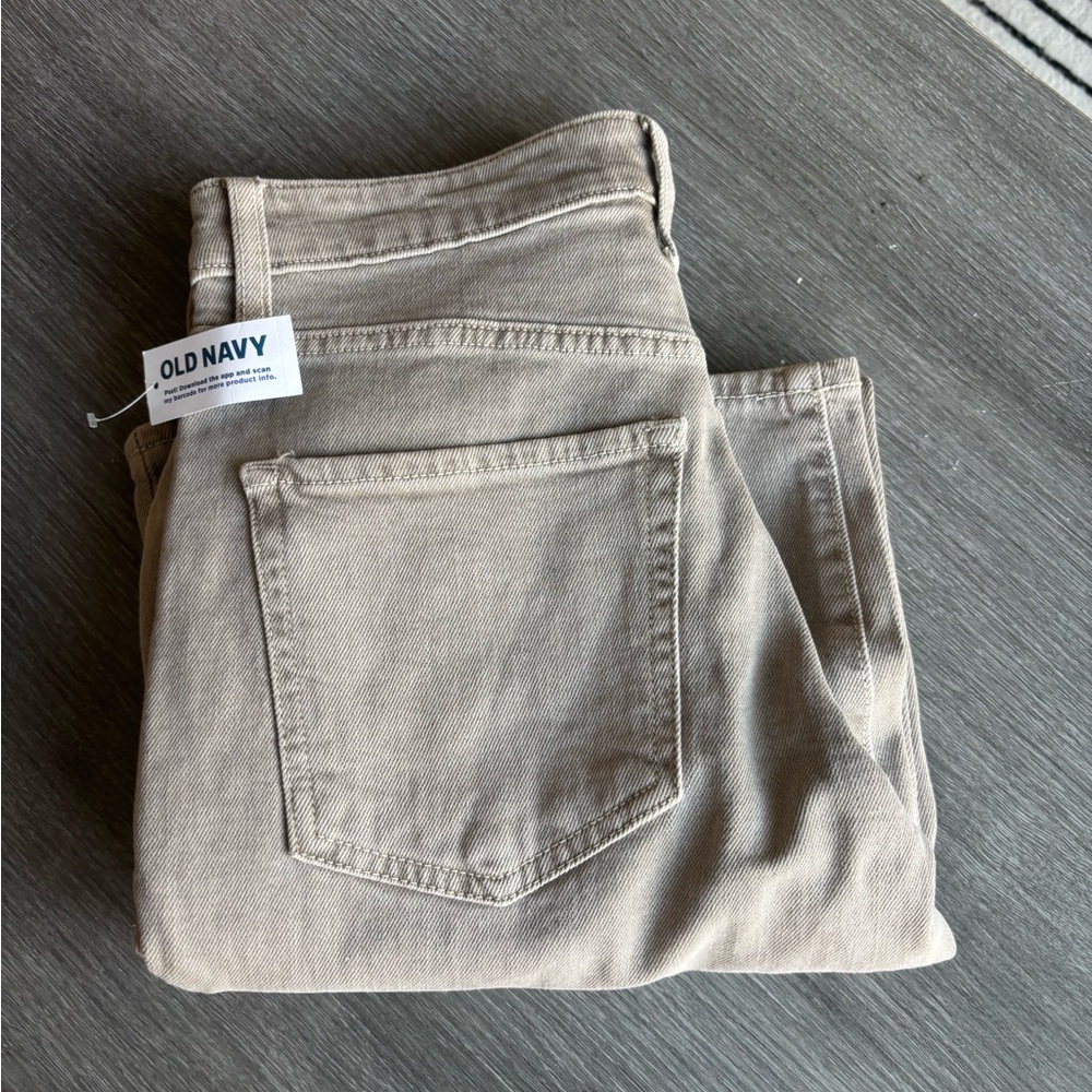 Old Navy Beige Curvy OG Straight jeans